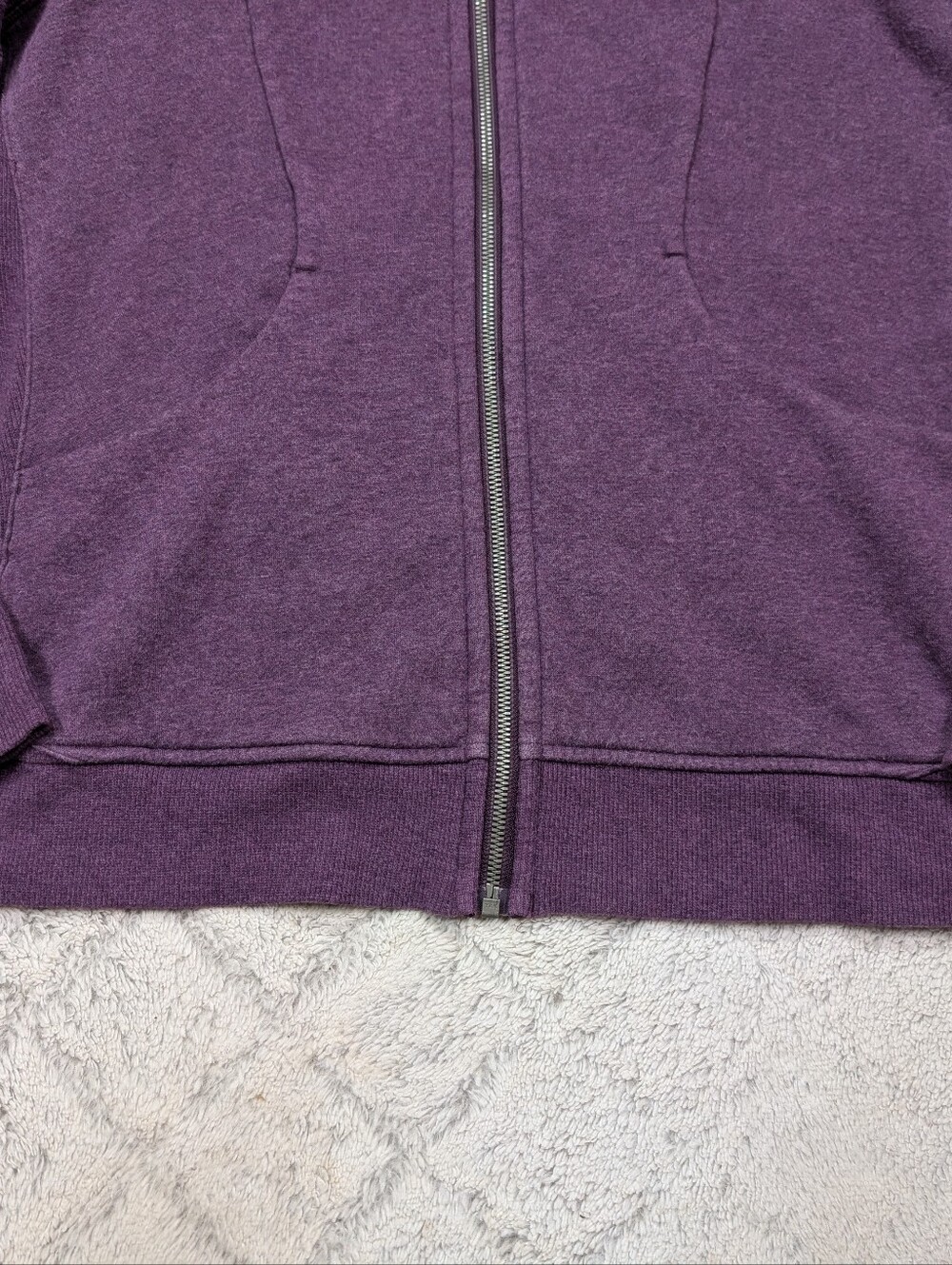 Lululemon Jacket Womens 10 Purple Magenta Scuba Hoodie Classic Cotton Fleece - Picture 3 of 8